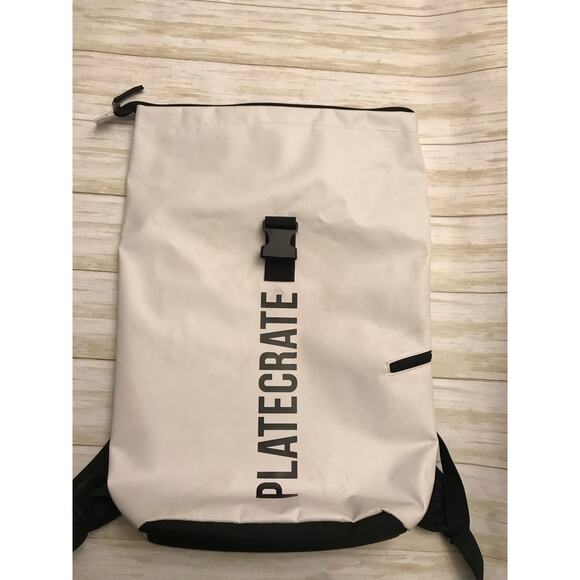 Platecrate Backpack - Picture 2 of 4